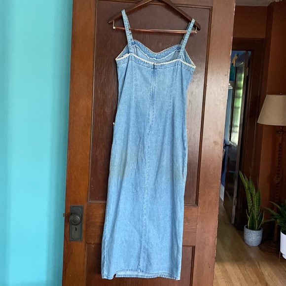 Vintage Denim and Lace Dress - Picture 6 of 9